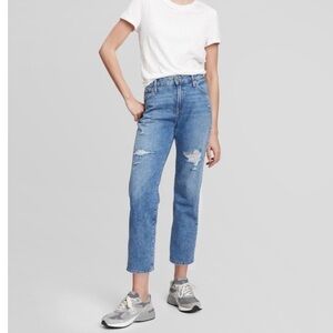 GAP DENIM BRAND UNIVERSAL SLIM BOYFRIEND FIT. Size 10. ONLY WORN ONCE!!